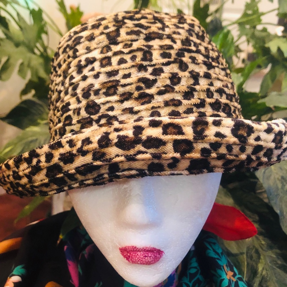 Leopard Hat